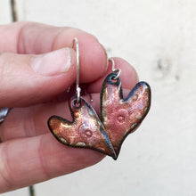 Load image into Gallery viewer, handmade stamped enamel heart earrings